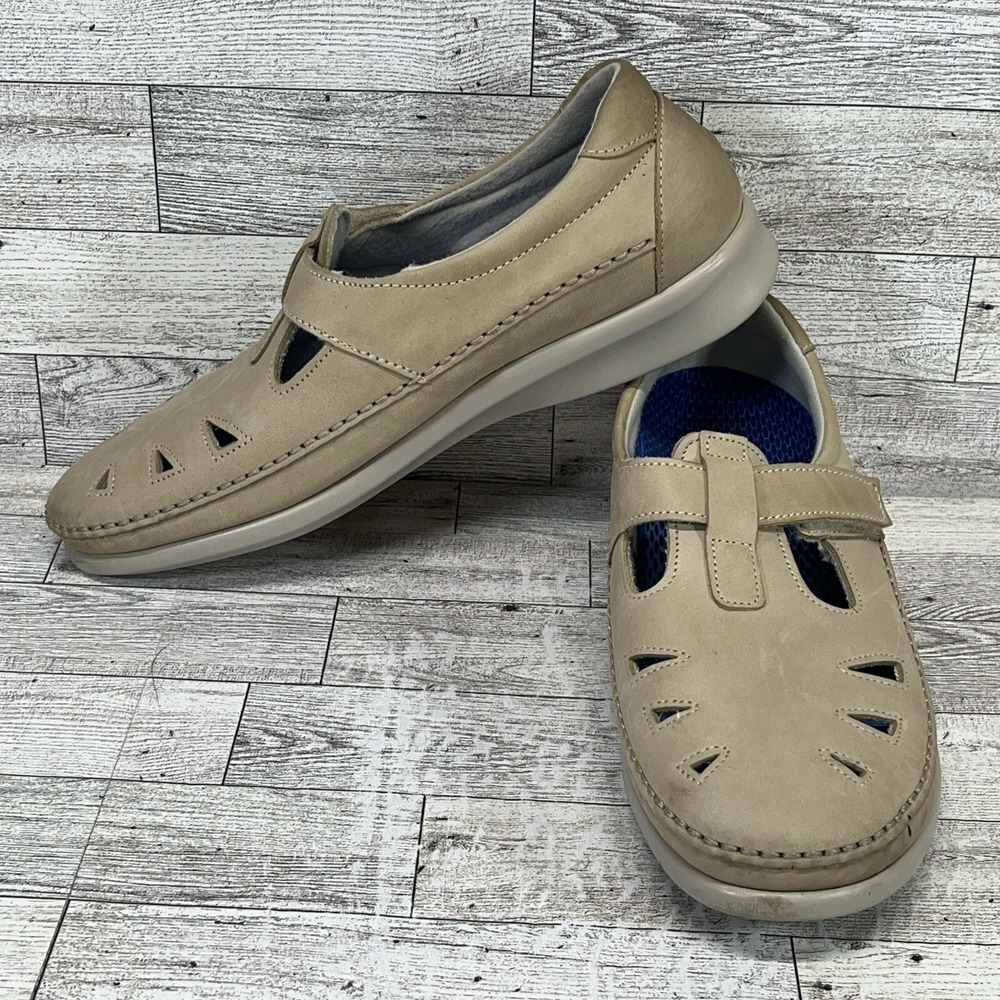 SAS Roamer Slip‎ On Loafer Tripad Comfort Beige Shoes Women Size 10M